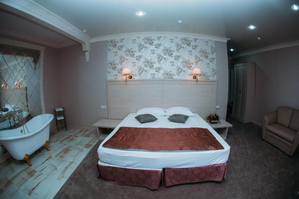 Двухместный номер с 1 кроватью люкс