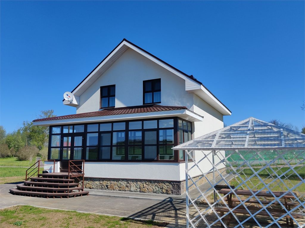 Дом коттедж