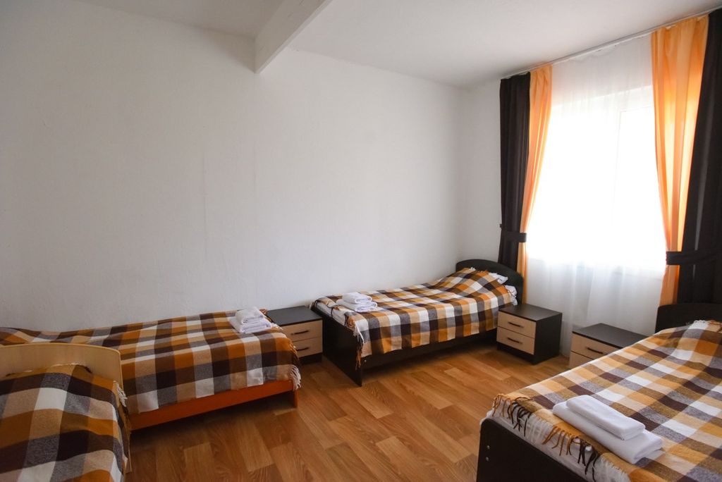 Апартаменты дом художника