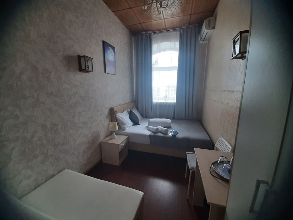 Трёхместный номер стандарт для 3-х взрослых