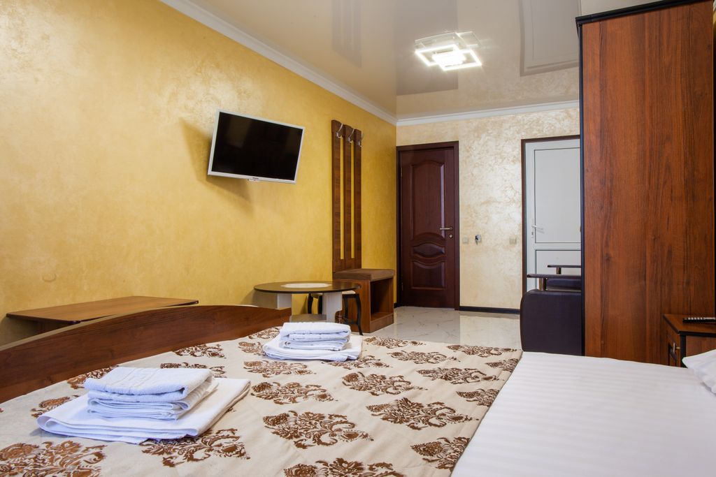 Четырёхместный номер люкс