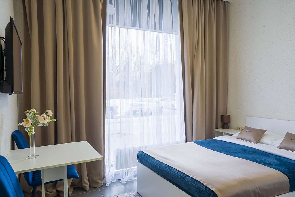 Двухместный номер с 1 кроватью стандарт и дополнительное место