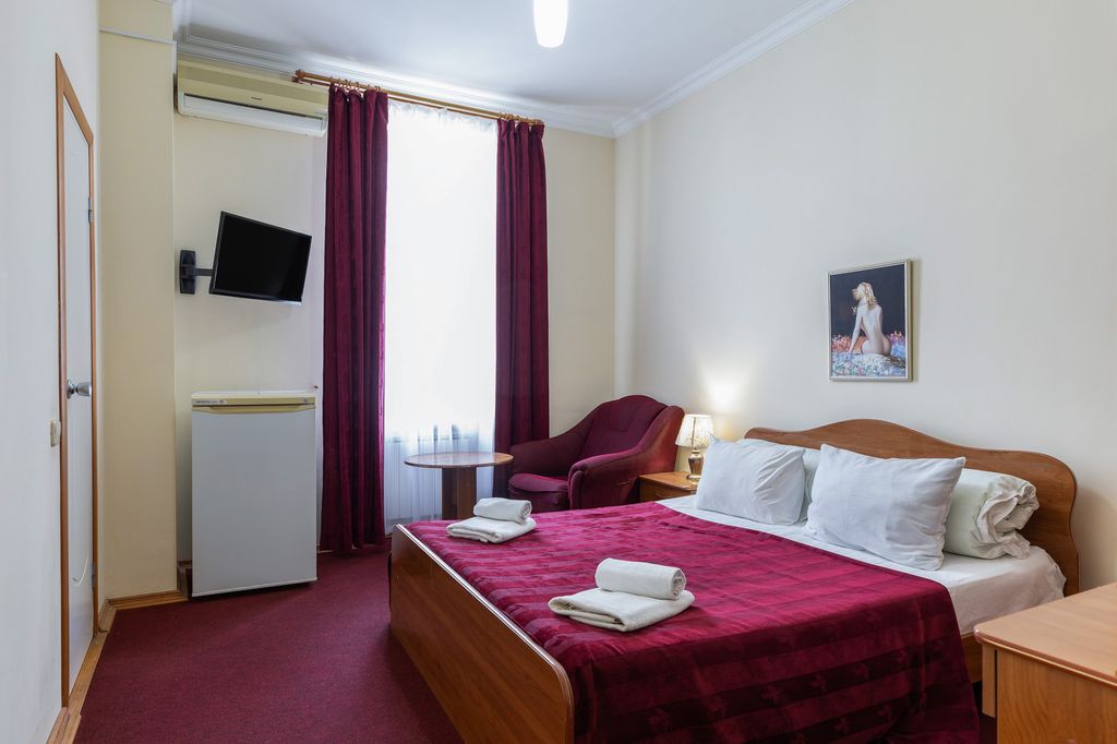 Трёхместный номер Комфорт