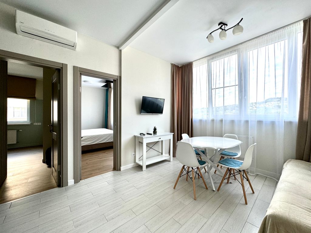 Апартаменты 1-308