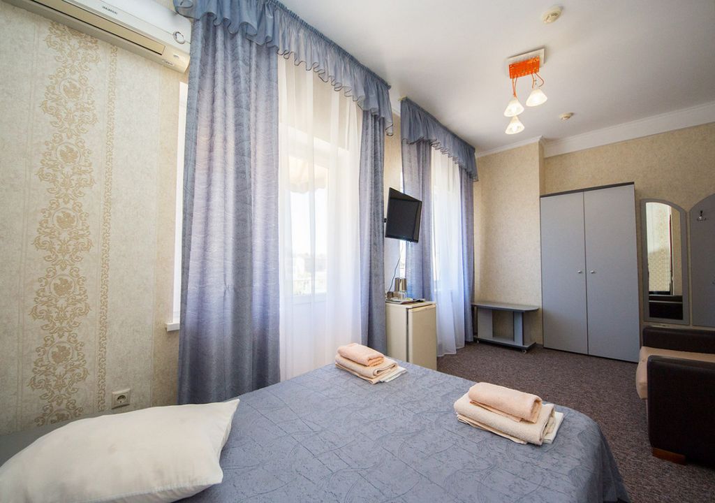 Трёхместный номер стандарт