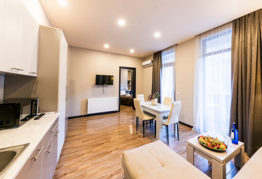 Апартаменты 203 sani одна спальня с 2 балконами