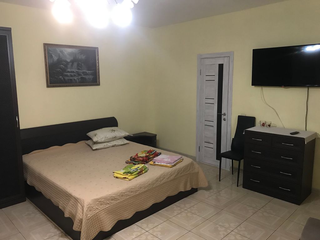 Двухместный номер с 1 кроватью и диваном