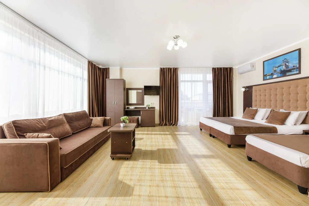 Трёхместный номер улучшенный