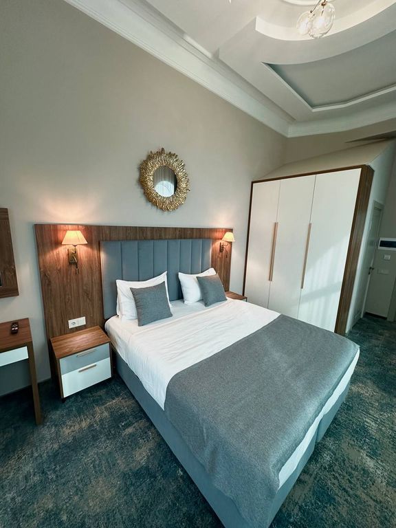 Двухместный номер с 1 кроватью улучшенный с балконом