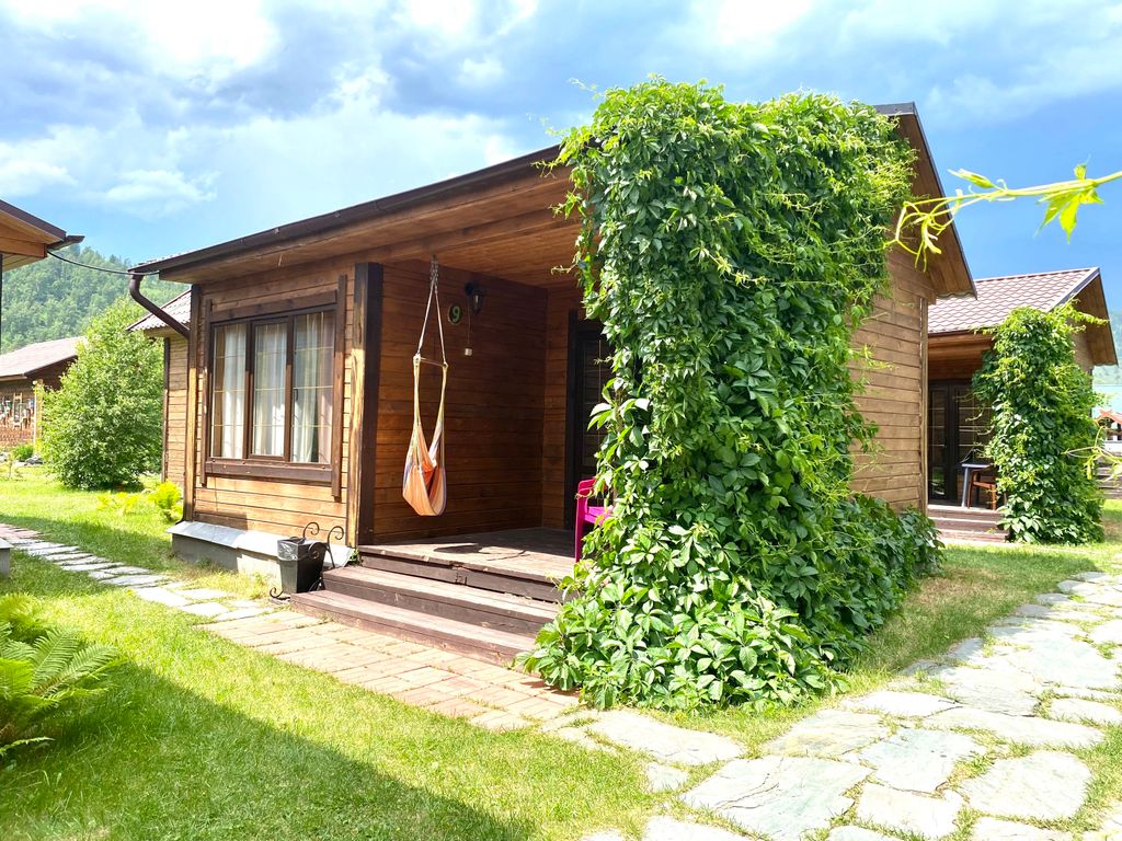 Четырёхместный номер полулюкс