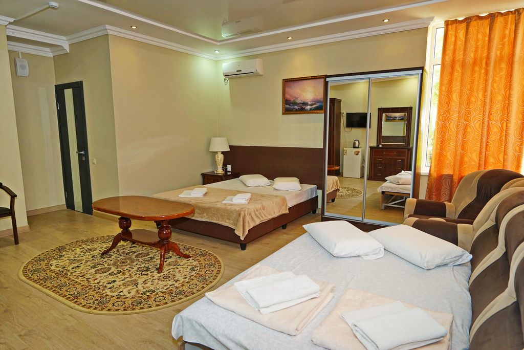 Четырёхместный номер студио