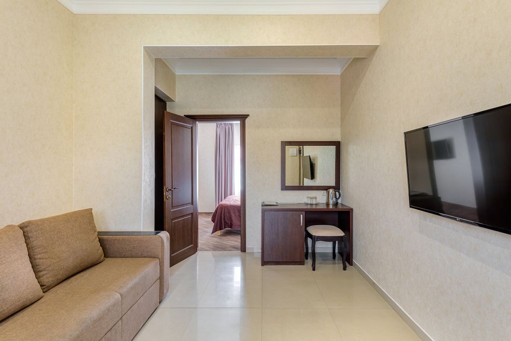 Четырёхместный номер Джуниор Сюит