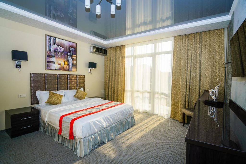 Семейный номер с балконом