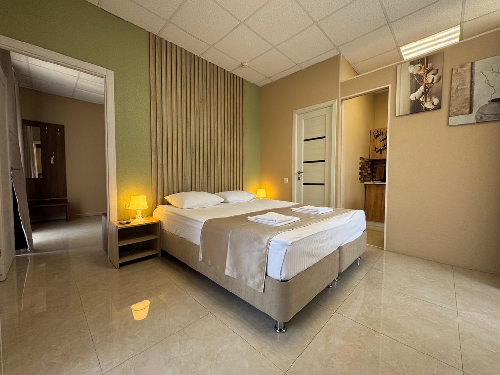 Четырёхместный номер апартаменты с отдельным входом