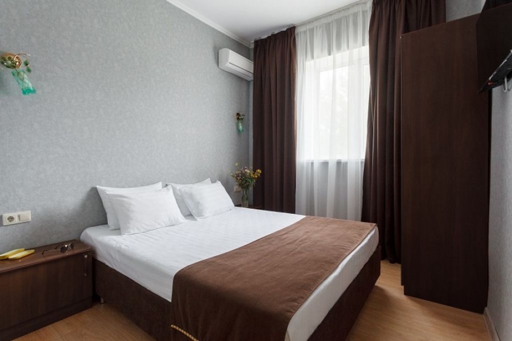 Семейный номер двухкомнатный с 2 дополнительными местами