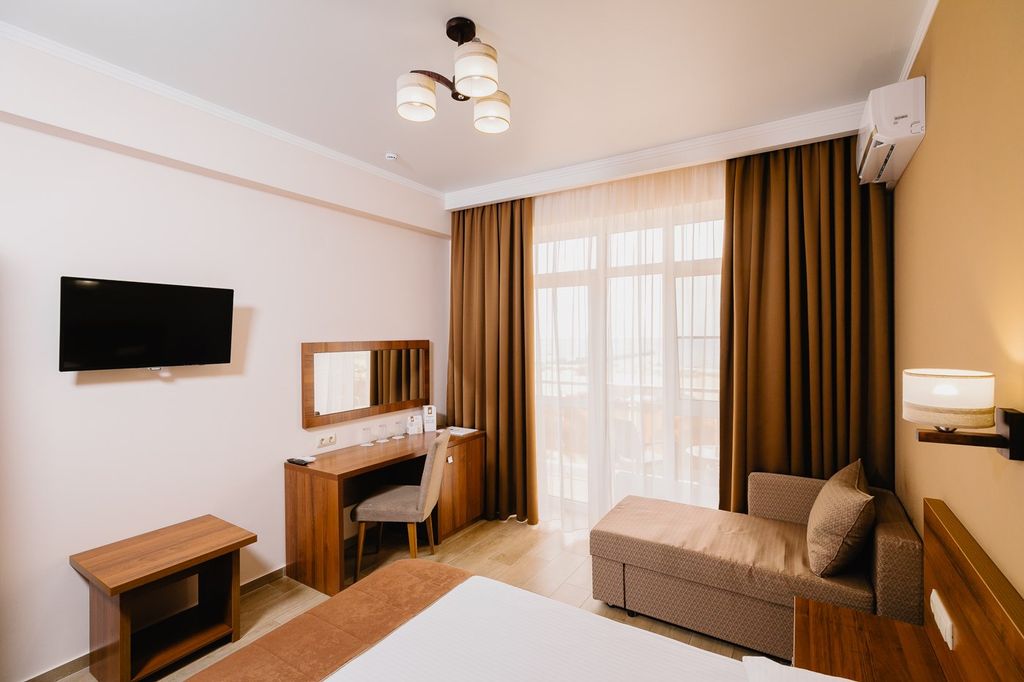 Двухместный номер с 1 кроватью стандарт с видом на парк (корпус Прайд)