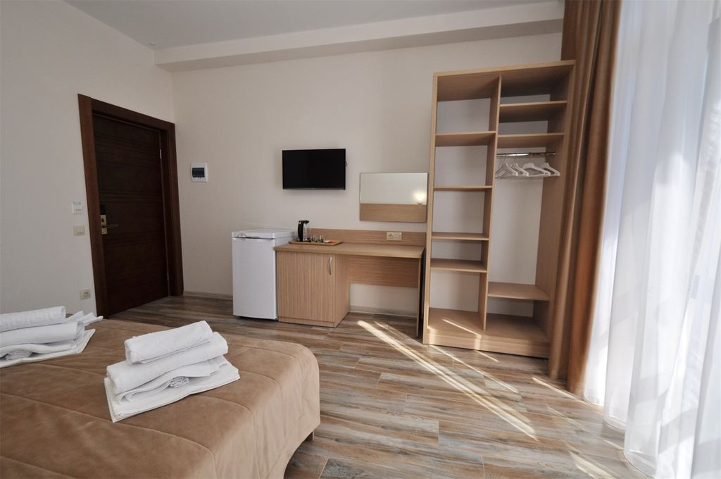 Двухместный номер с 1 кроватью стандарт в корпусе Андорра