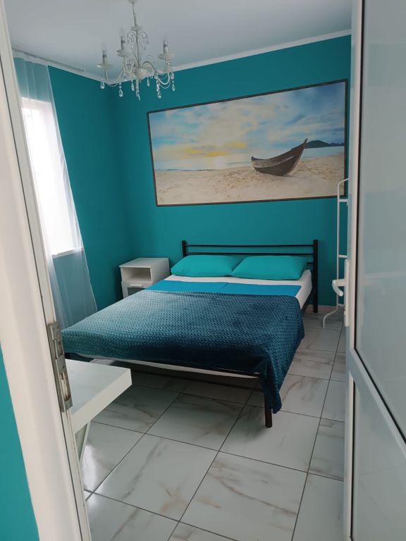 Двухместный номер с 1 кроватью №3 бирюзовый 2 этаж