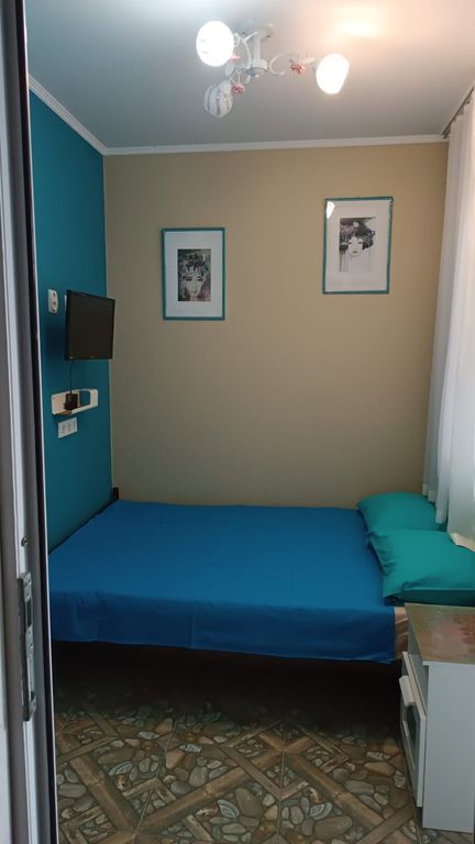 Двухместный номер с 1 кроватью №4 маленький 2 этаж