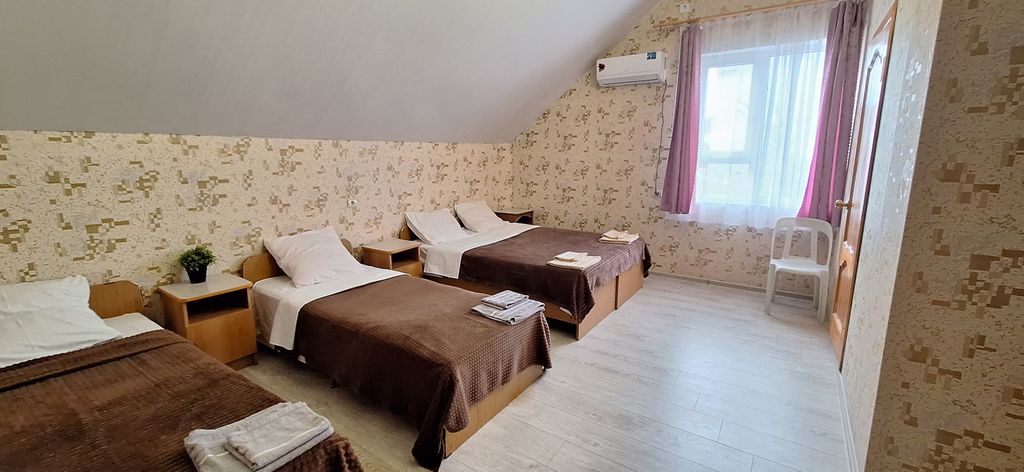 Четырёхместный номер комфорт 3.3