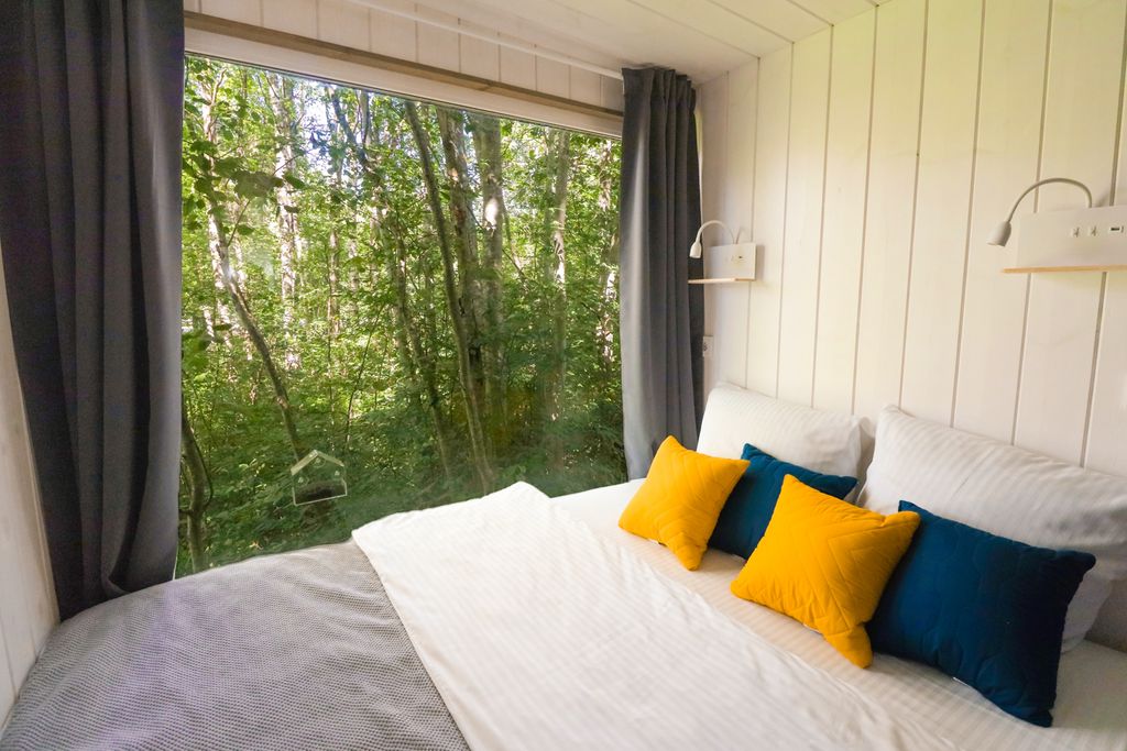 Дом домик с видом на лес