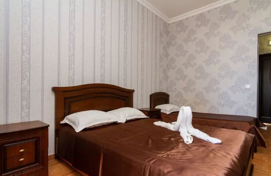 Четырёхместный номер стандарт однокомнатный