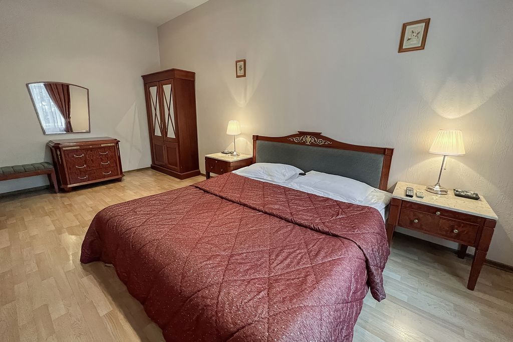 Четырёхместный номер делюкс