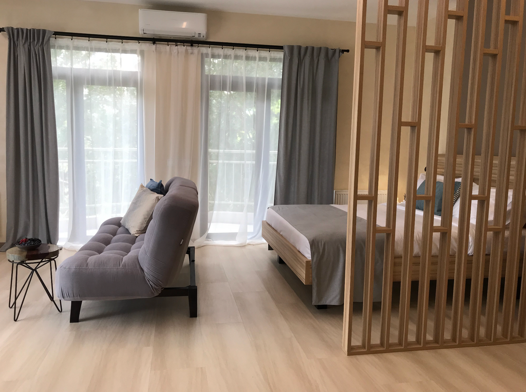 Апартаменты с видом на бассейн