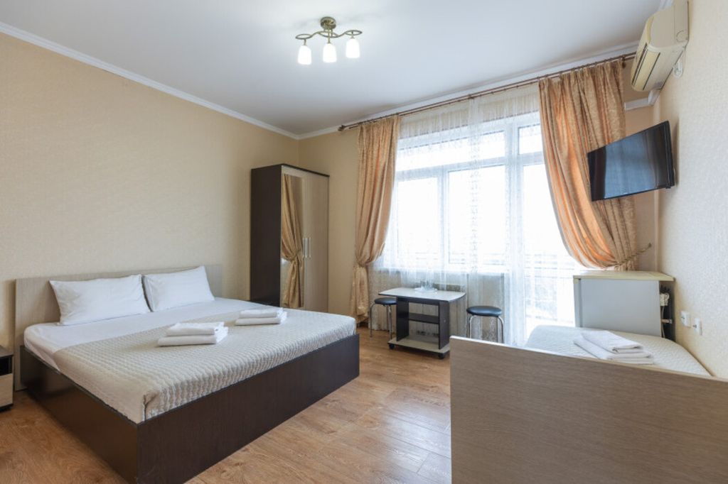 Трёхместный номер Комфорт | балкон