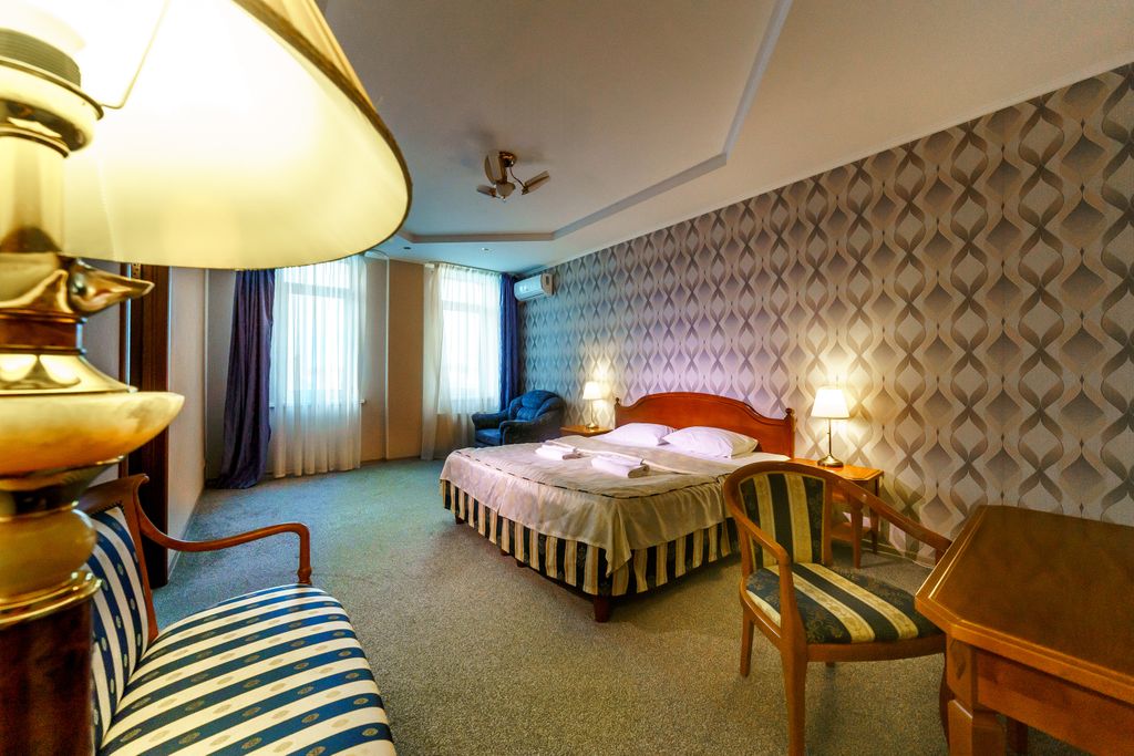 Двухместный номер с 1 кроватью Джуниор Сюит