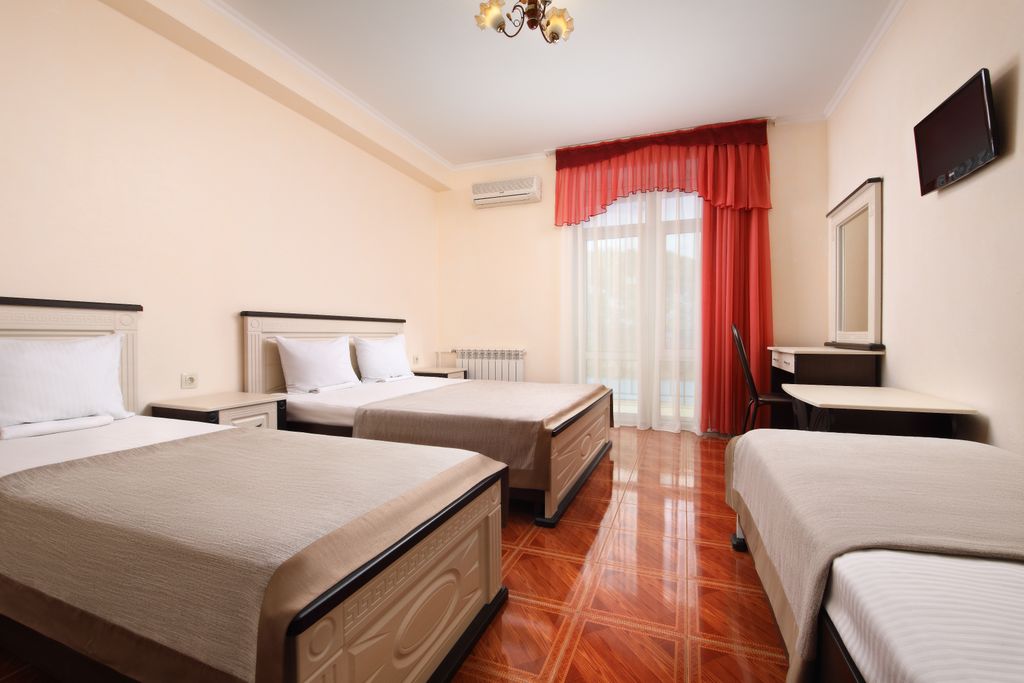 Четырёхместный номер комфорт