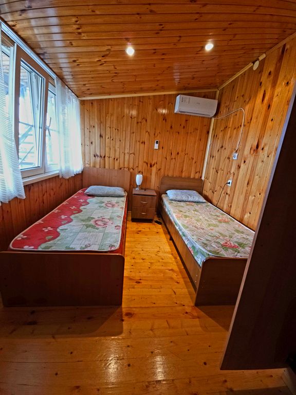 Двухместный номер с 2 отдельными кроватями Уютный стандарт с балконом