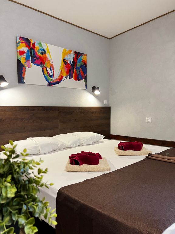 Трёхместный номер комфорт с балконом