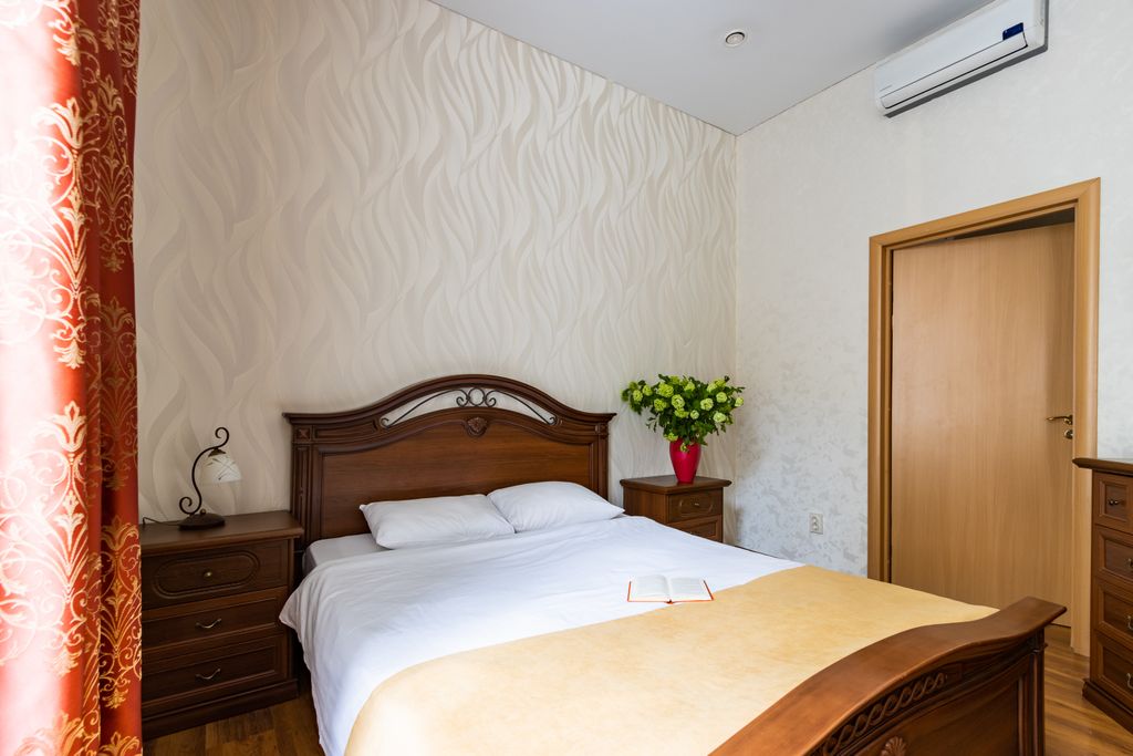 Двухместный номер с 1 кроватью улучшенный с ванной