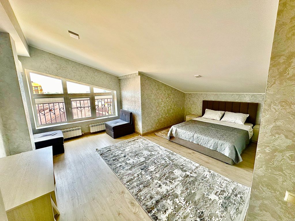 Четырёхместный 3