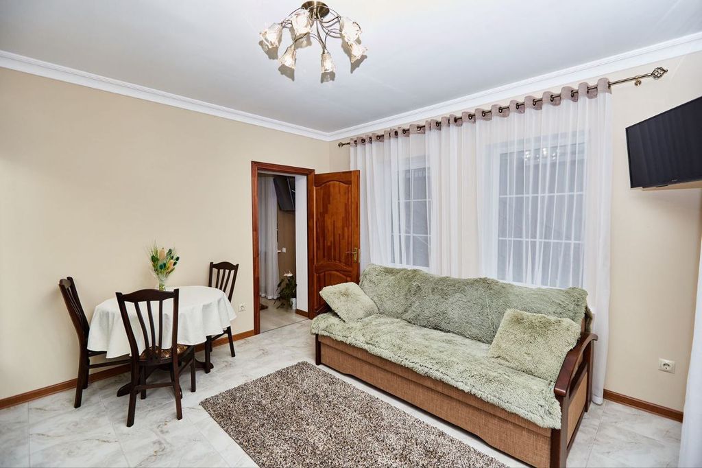 Четырёхместный номер люкс