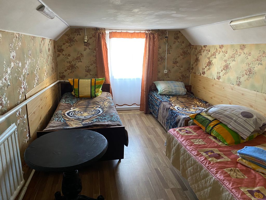 Трёхместный номер N4