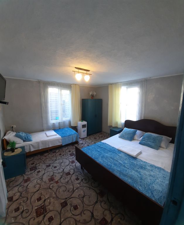 Трёхместный номер эконом