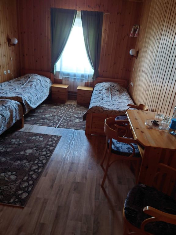 Трёхместный номер комната на 3 человека, с тремя 1,5 спальными кроватями