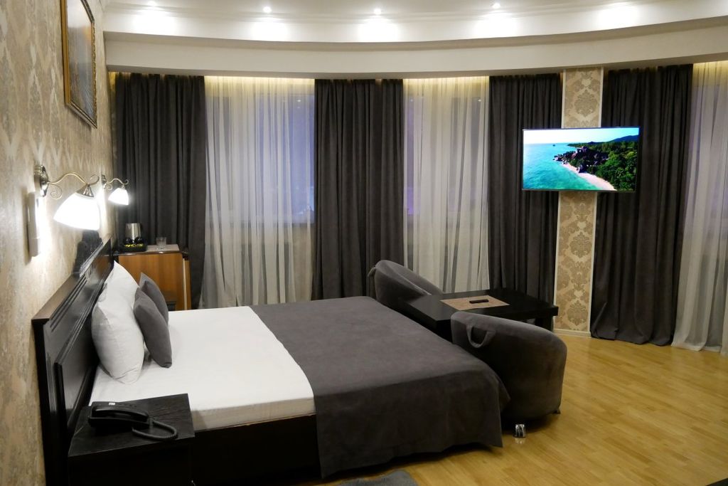 Двухместный номер с 1 кроватью люкс