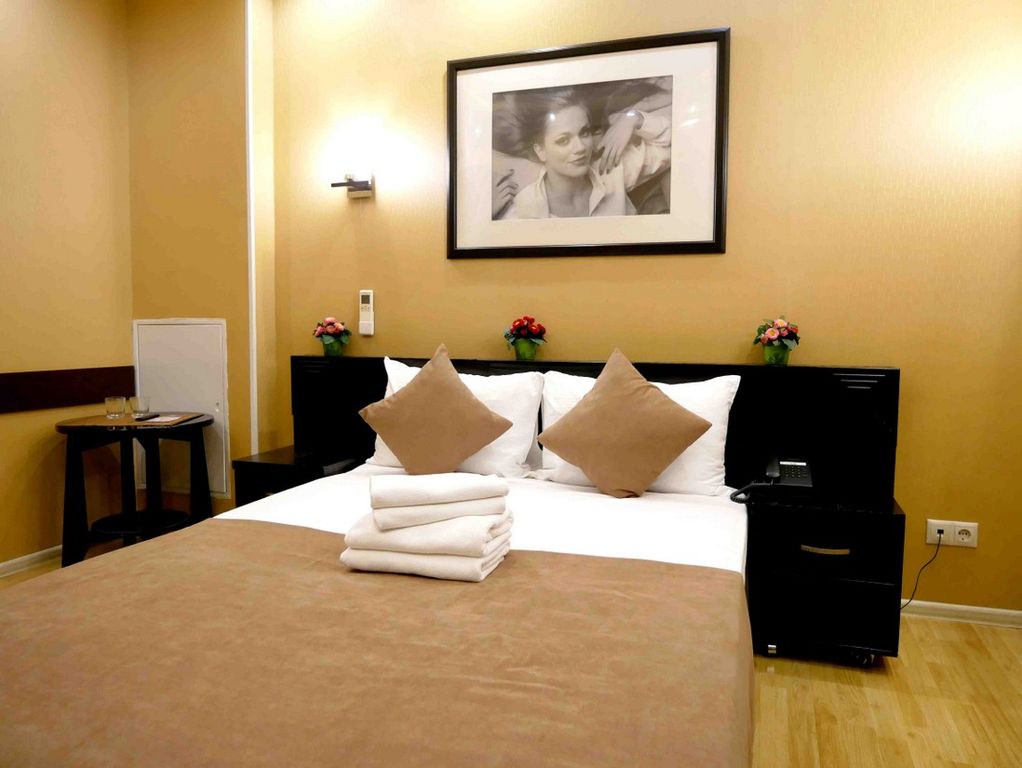 Двухместный номер с 1 кроватью cтандартный без окна