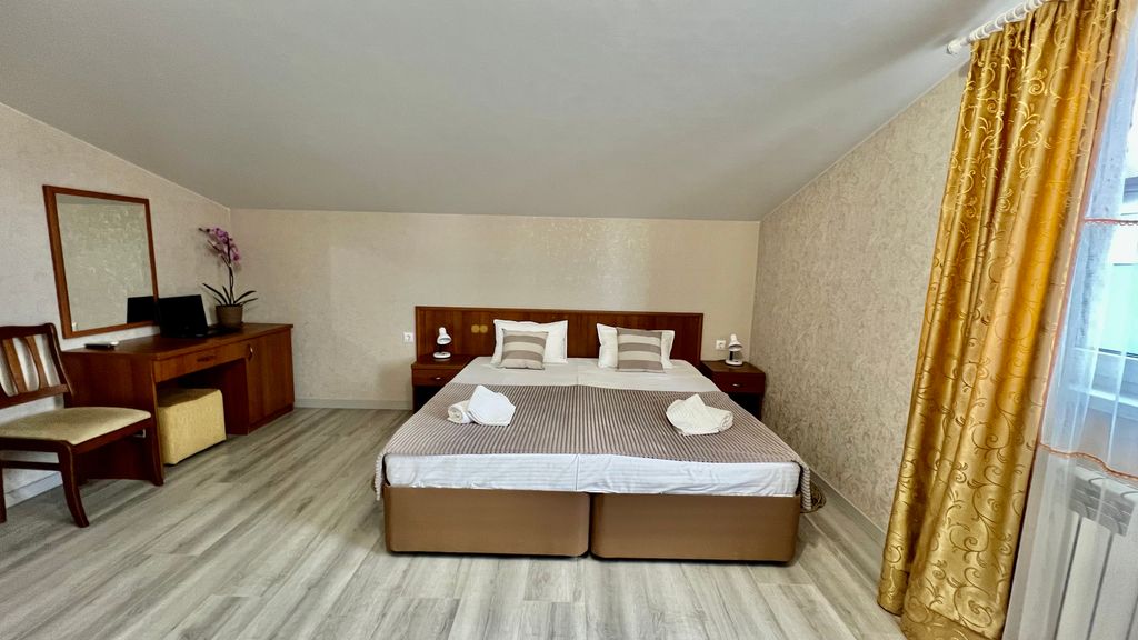 Семейный номер 2-х комнатный апартамент