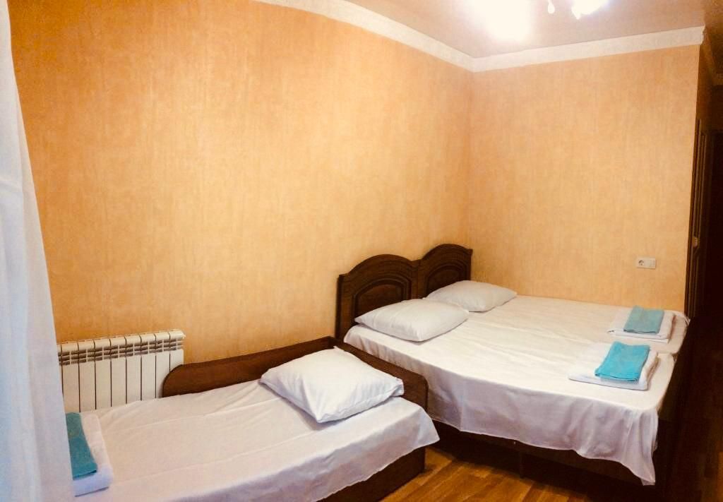 Трёхместный номер Комфорт