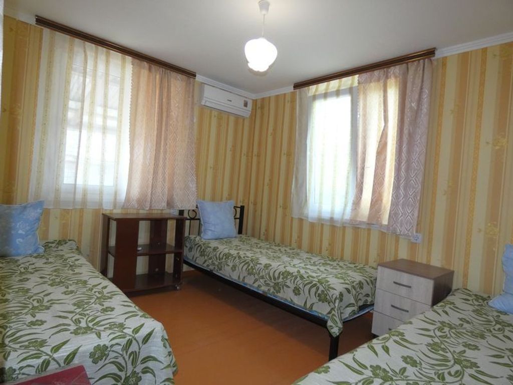 Трёхместный номер стандарт