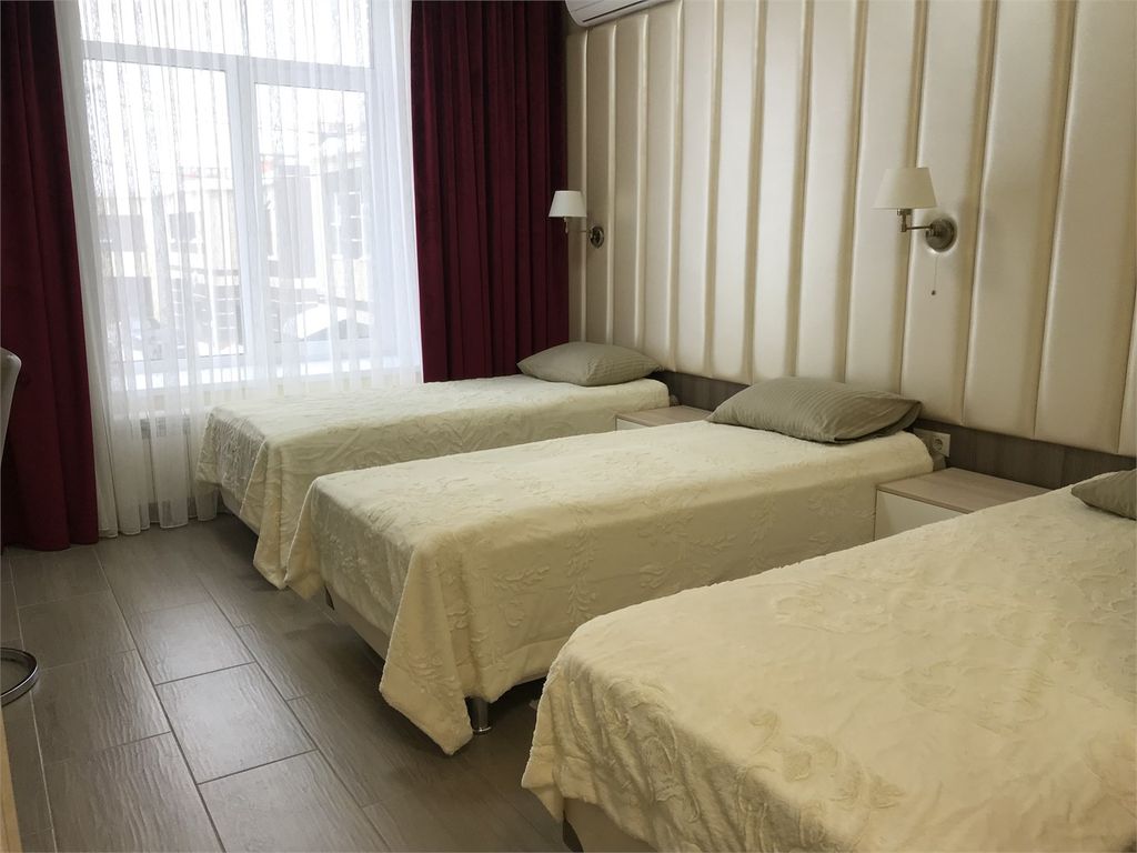 Трёхместный номер стандарт