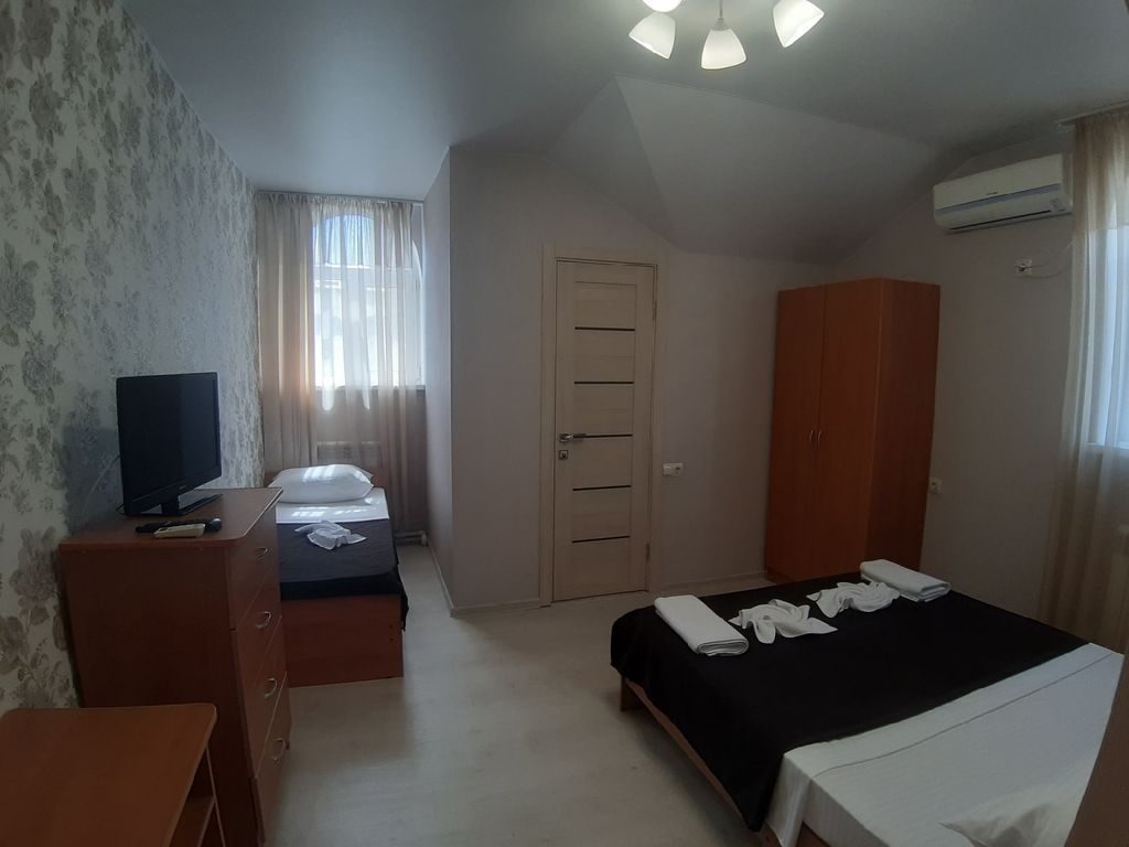 Четырёхместный номер стандарт