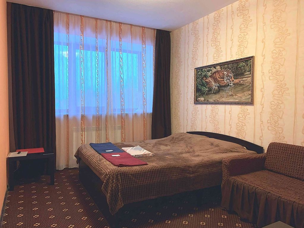 Двухместный номер с 1 кроватью эконом № 2,3,7