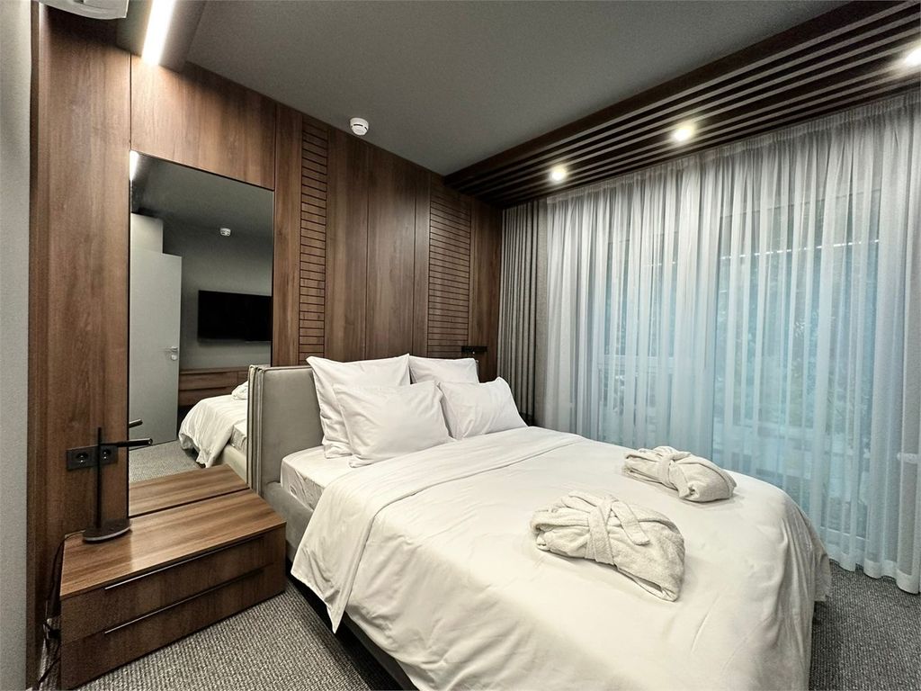 Апартаменты люкс спальня+студия