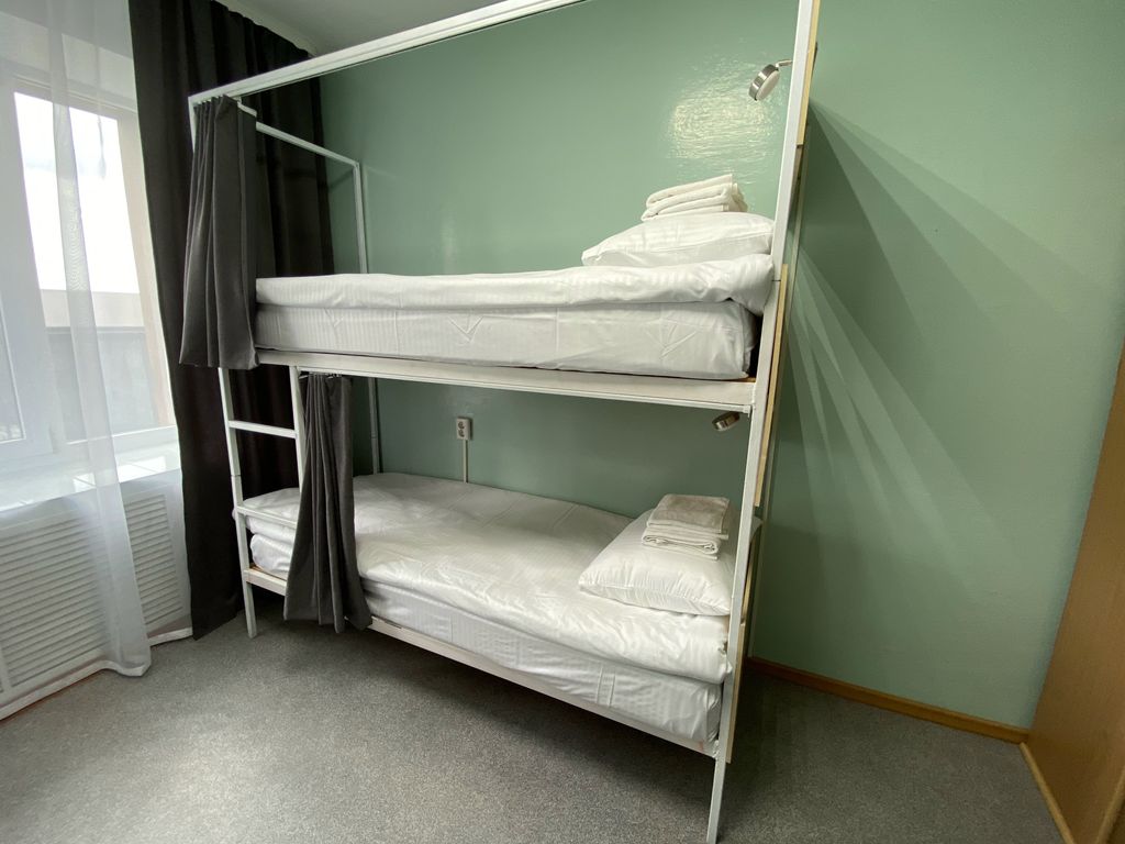 Многоместный смешанный номер Койко-место в 2-х местном общем номере