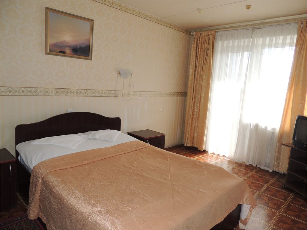 Двухместный номер с 1 кроватью стандарт с балконом